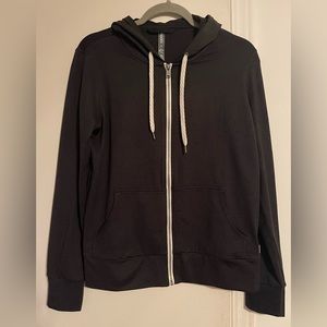 NWOT Vuori Halo Performance Hoodie